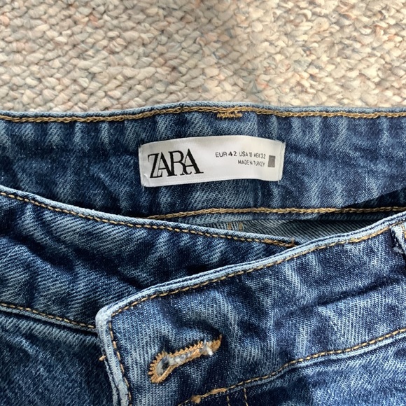 Zara Button fly denim - Picture 2 of 3